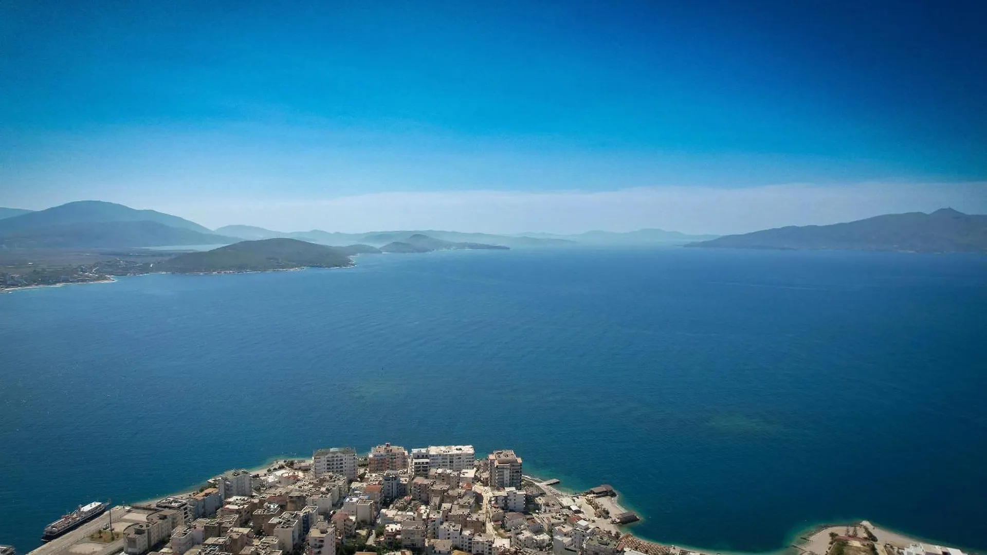 Florenc Apartment Sarande