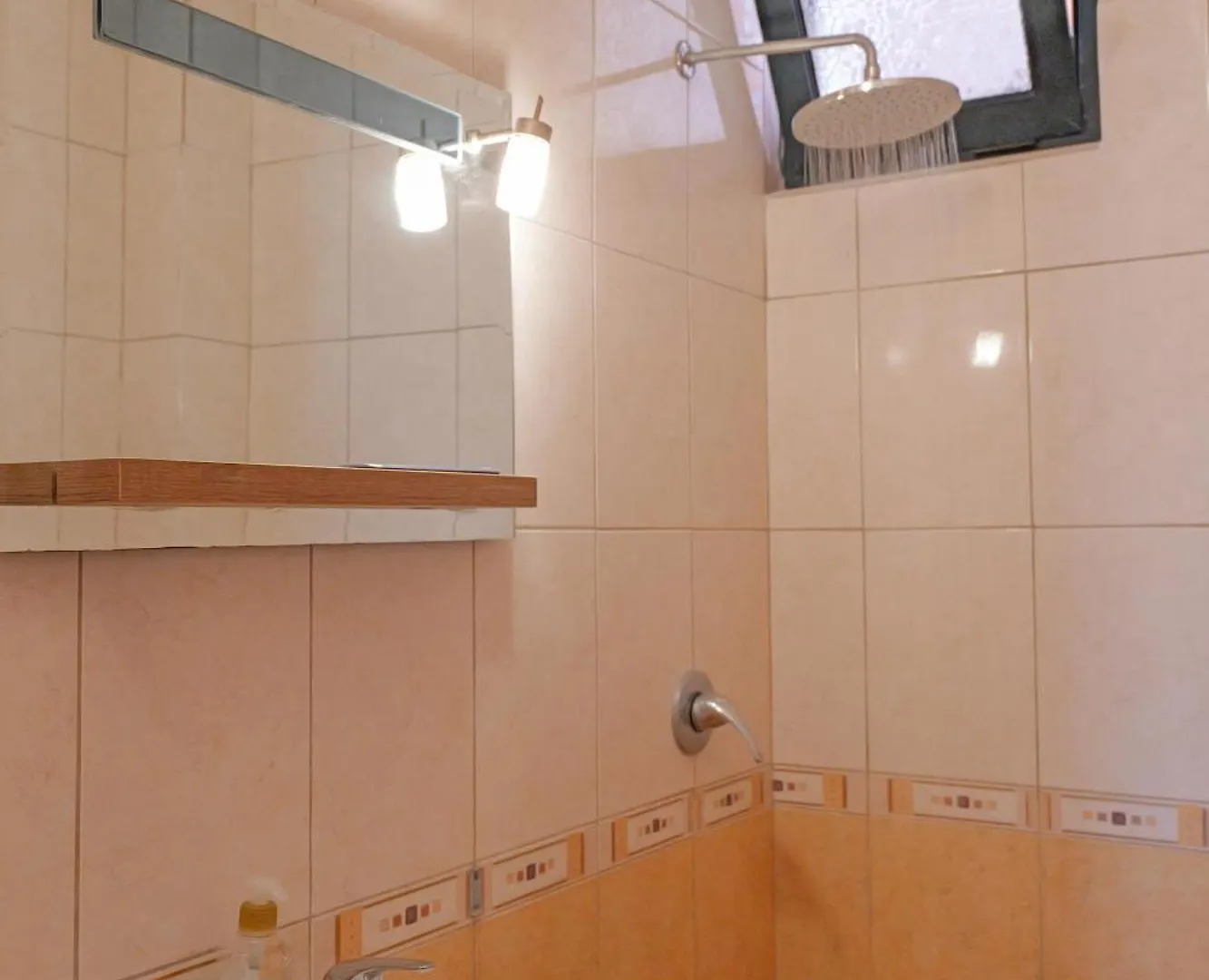 Florenc Apartment Sarande