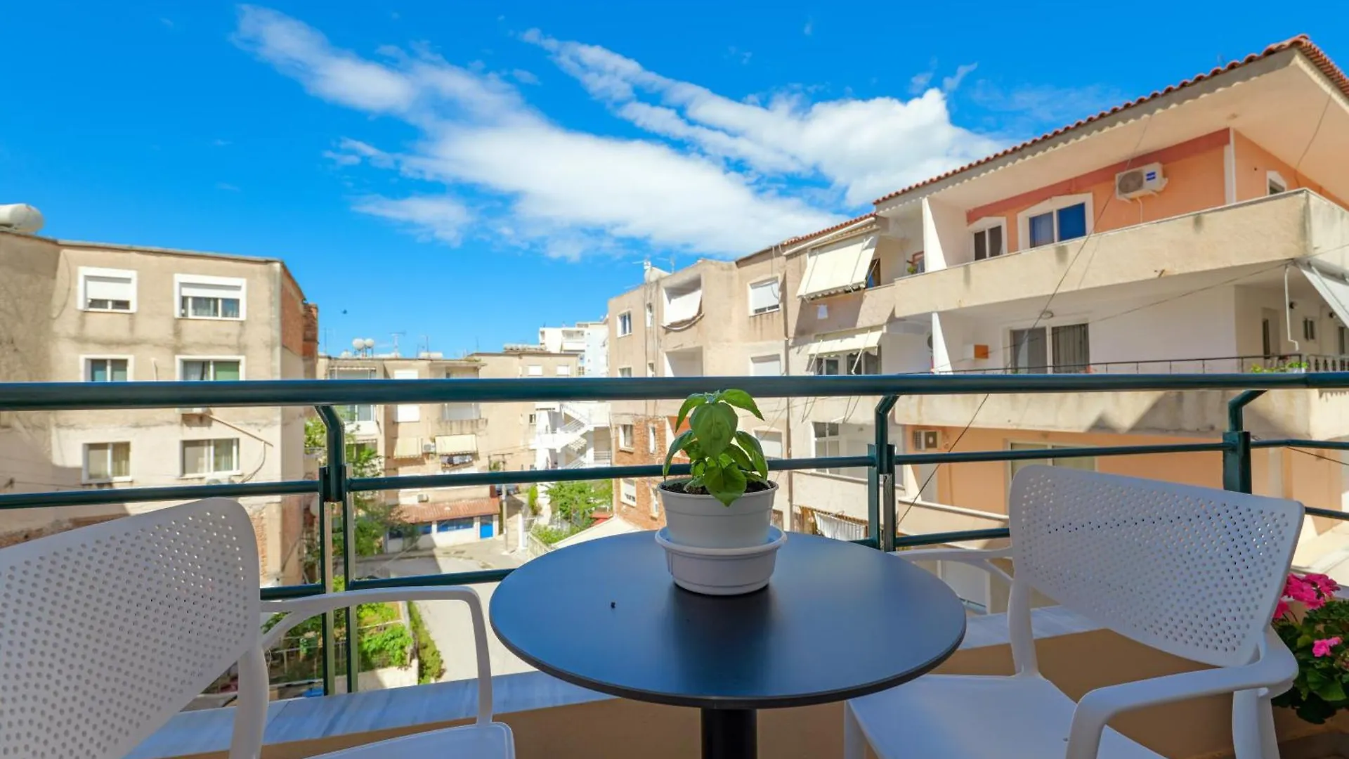 Florenc Apartment Sarande