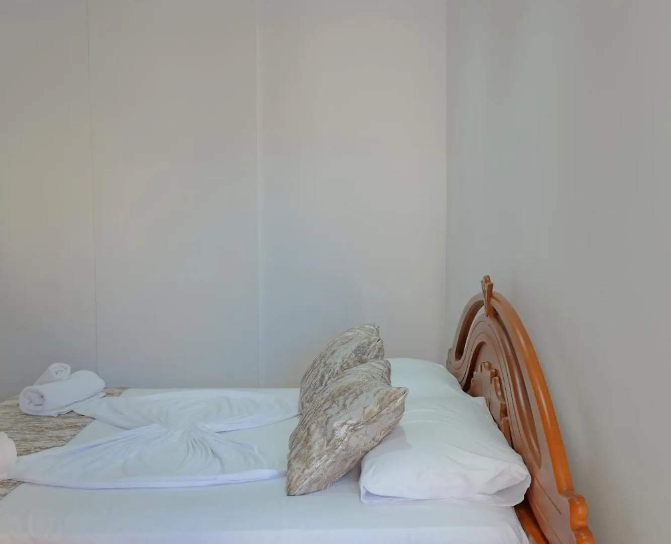 Florenc Apartment Sarande